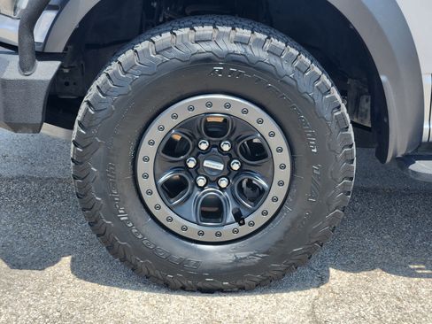 Used 2023 Ford F150 Raptor w/ Blue Interior Package AWD/4WD image 10