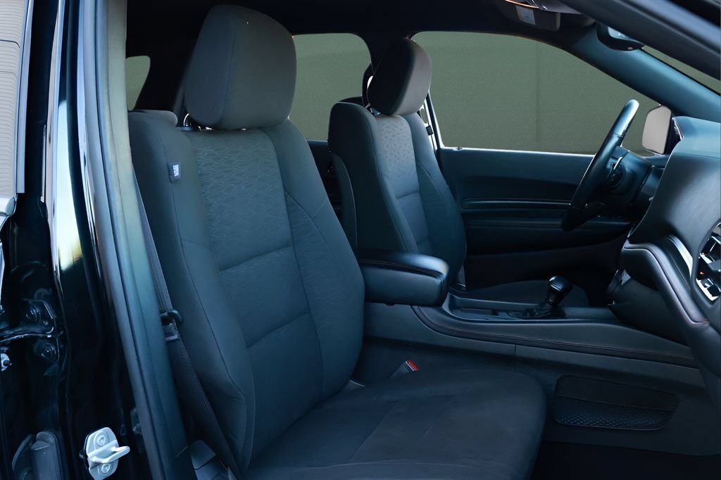 Used 2023 Dodge Durango GT RWD image 16