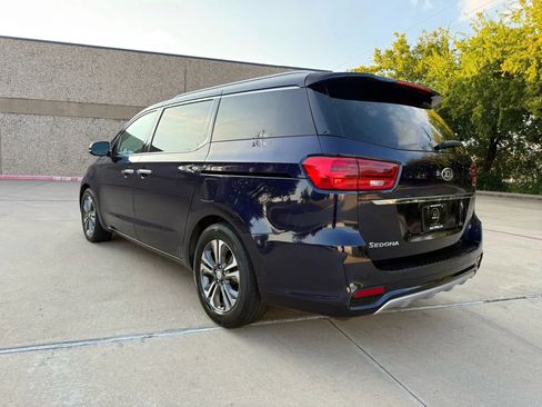 Used 2021 Kia Sedona SX image 4