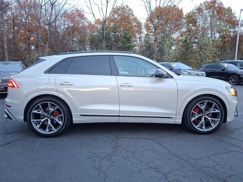 Certified 2023 Audi SQ8 Prestige w/ Prestige Package image 13