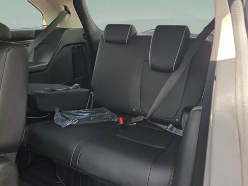 New 2026 Honda Odyssey Touring image 12