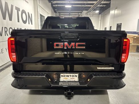 New 2026 GMC Sierra 1500 Elevation image 30