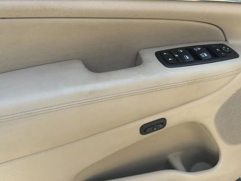 Used 2014 Jeep Grand Cherokee Overland w/ Advanced Technology Group image 9