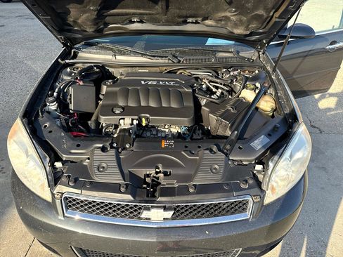 Used 2013 Chevrolet Impala LTZ image 16