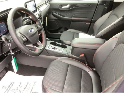 New 2025 Ford Escape ST-Line w/ Equipment Group 301A image 11