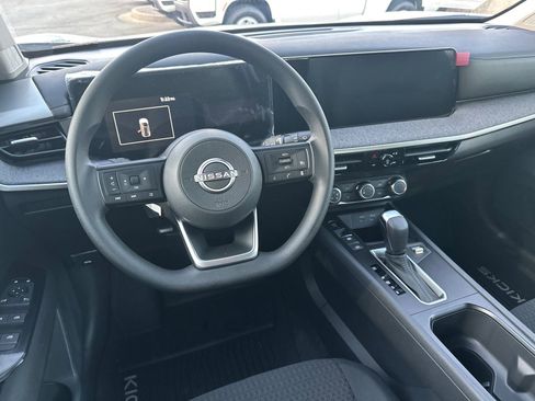 New 2026 Nissan Kicks S image 22
