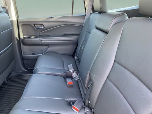 Used 2021 Honda Pilot Special Edition image 22