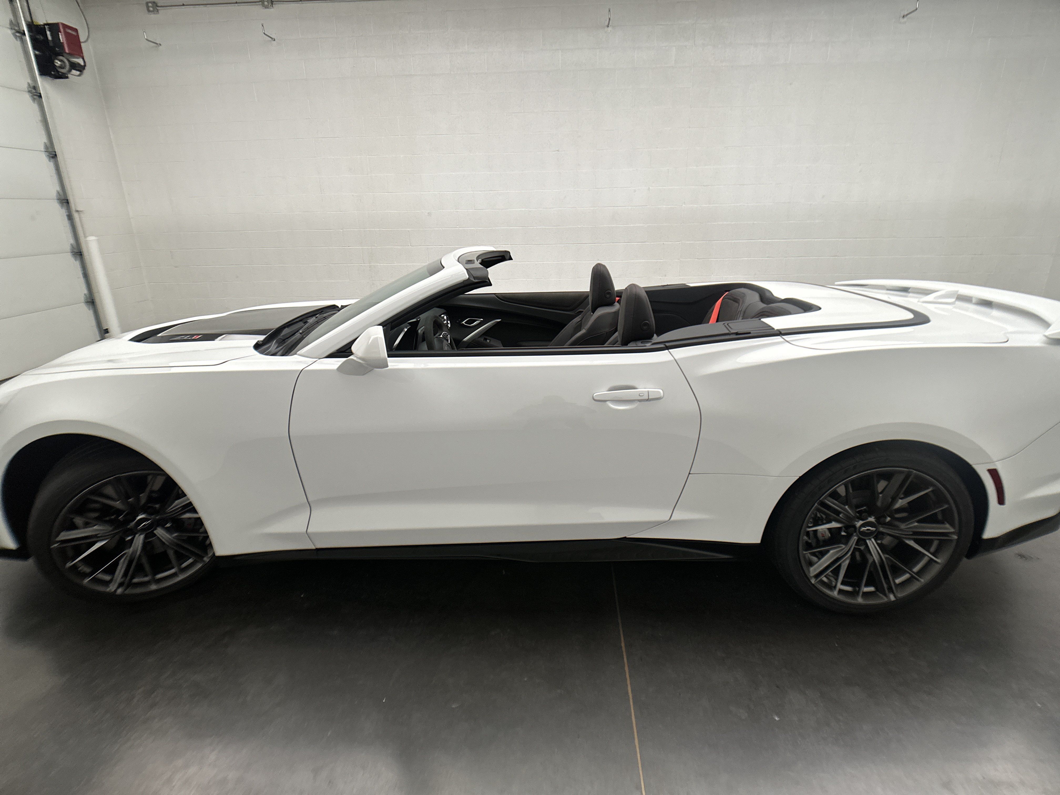 Used 2024 Chevrolet Camaro ZL1 RWD image 46