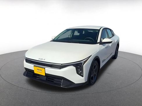 Used 2026 Kia K4 FWD image 8