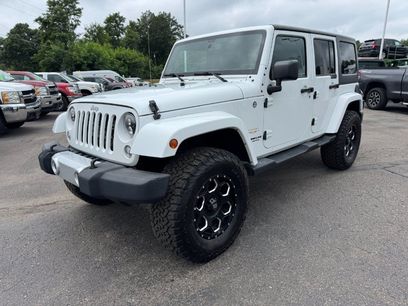 Used 2014 Jeep Wrangler Unlimited Sahara w/ Dual Top Group
