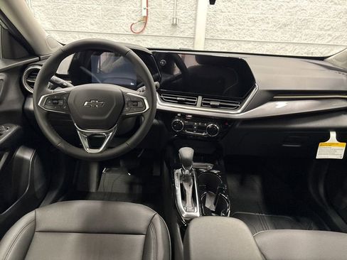 New 2026 Chevrolet Trax ACTIV w/ Driver Confidence Package FWD image 12