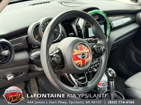 Used 2018 MINI Cooper S FWD image 12