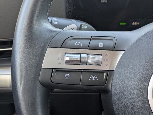 Certified 2024 Hyundai Kona SEL FWD image 30