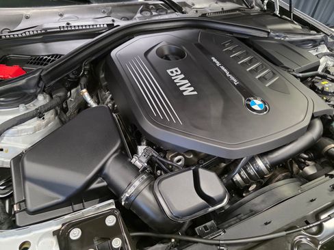 Used 2018 BMW 340i xDrive Sedan AWD/4WD image 65