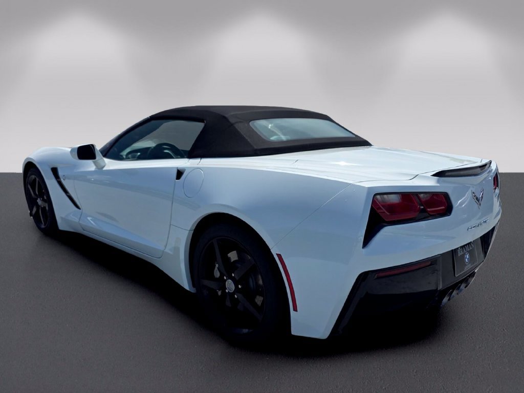 Used 2015 Chevrolet Corvette Stingray Convertible RWD image 7