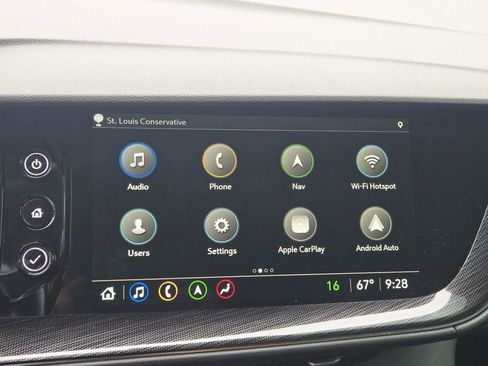 Used 2022 Buick Envision Essence w/ Technology Package I image 25