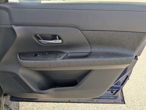 New 2026 Nissan Kicks SV image 29