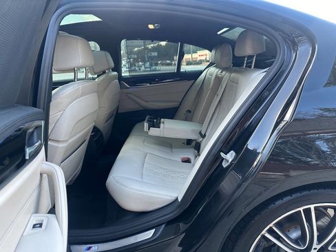 Used 2017 BMW 540i image 7