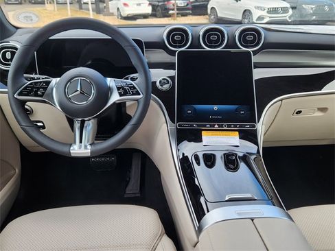 New 2026 Mercedes-Benz GLC 300 4MATIC image 13