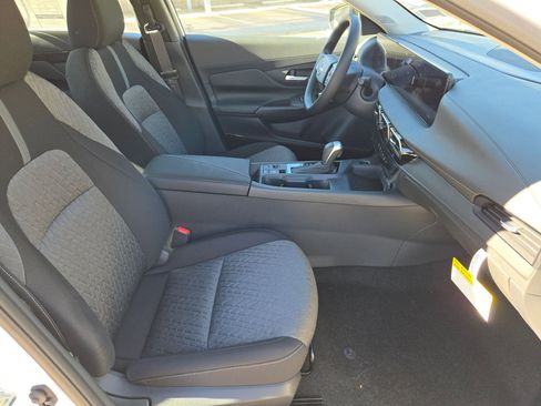 New 2026 Nissan Sentra SV w/ Floor Mat Package FWD image 19
