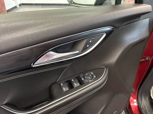 Used 2021 Buick Envision Preferred AWD/4WD image 10