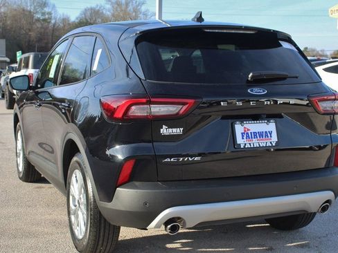 New 2026 Ford Escape Active w/ Active Premium Tech Pack FWD image 8