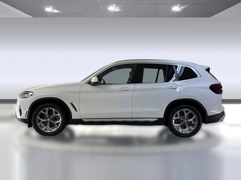 Used 2023 BMW X3 xDrive30i w/ Premium Package AWD/4WD image 2