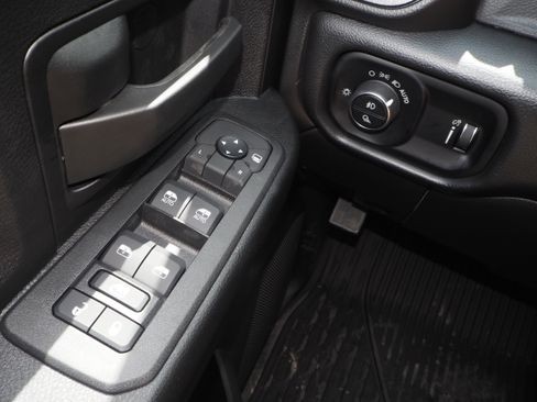 New 2025 RAM 2500 Tradesman image 27