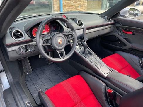 Used 2025 Porsche 718 Boxster Spyder RS RWD image 2