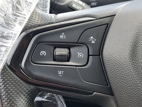 Used 2024 Chevrolet Trax LS FWD image 14
