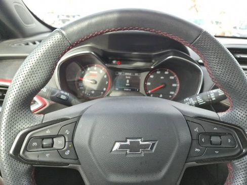 Used 2023 Chevrolet TrailBlazer RS w/ Sun and Liftgate Package image 15