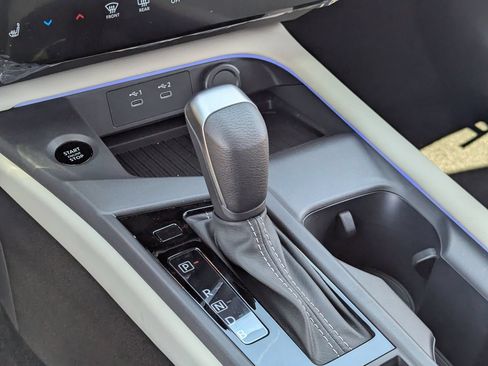 New 2026 Nissan Sentra SL FWD image 15