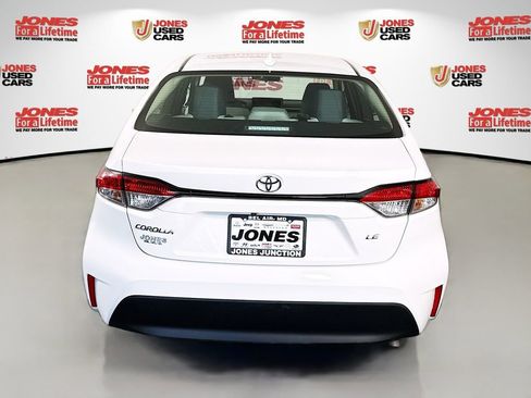 Certified 2026 Toyota Corolla LE w/ LE Premium Package FWD image 15