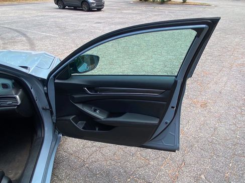 Used 2021 Honda Accord Sport image 46