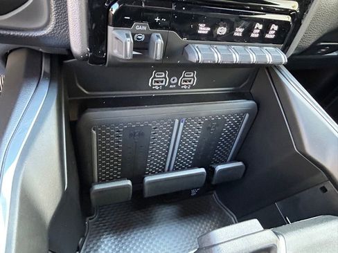 New 2025 RAM 3500 Laramie w/ Max Tow Package image 58