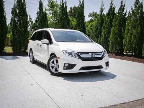 Used 2020 Honda Odyssey EX-L image 2