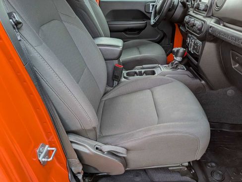 Used 2020 Jeep Wrangler Unlimited Sport S AWD/4WD image 18