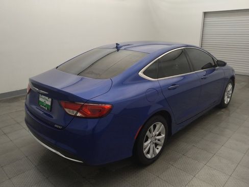 Used 2017 Chrysler 200 Limited Platinum FWD image 9