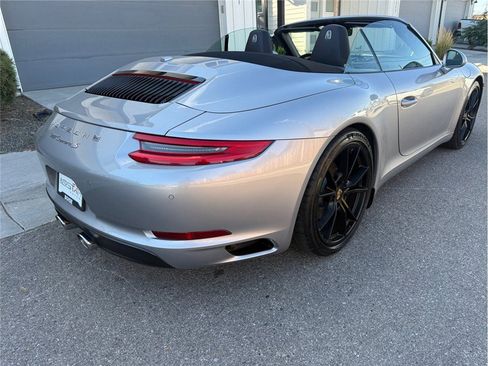 Used 2017 Porsche 911 Carrera S RWD image 43