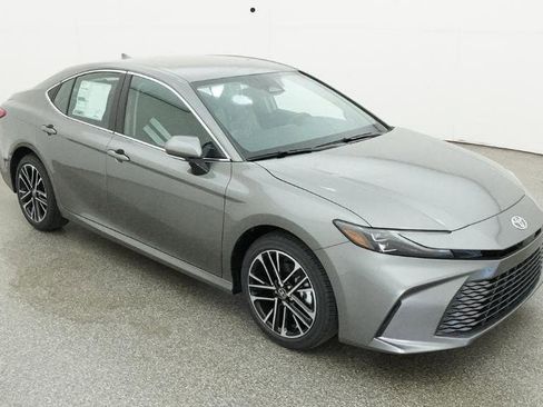 New 2026 Toyota Camry XLE image 13