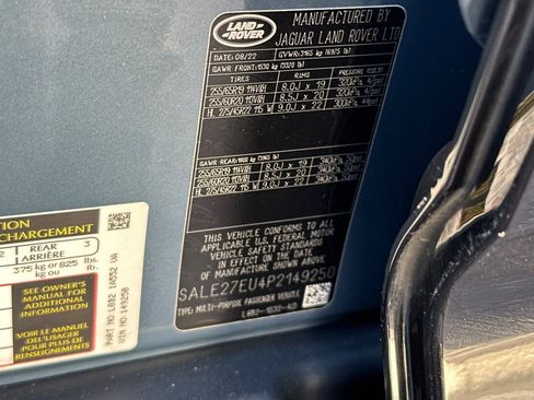 Used 2023 Land Rover Defender 110 X-Dynamic SE image 37