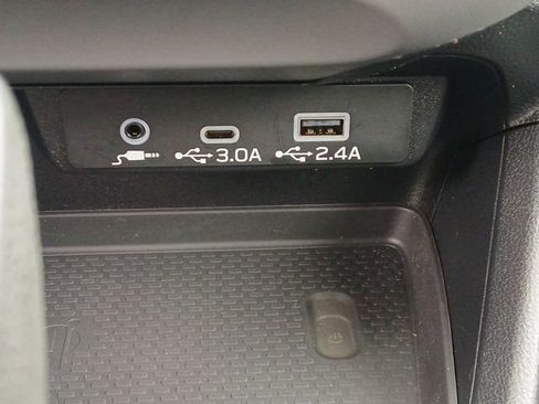 Certified 2024 Subaru Crosstrek 2.5i Limited w/ Crosstrek Mirror Package AWD/4WD image 17