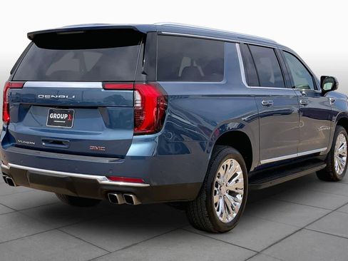 Used 2025 GMC Yukon XL Denali w/ LPO, Floor Liner Package image 13