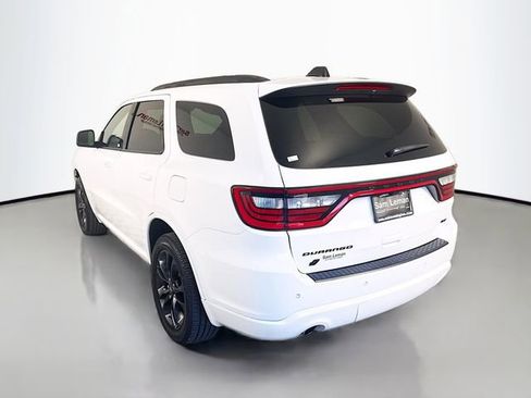 Used 2025 Dodge Durango GT w/ Blacktop Package image 5