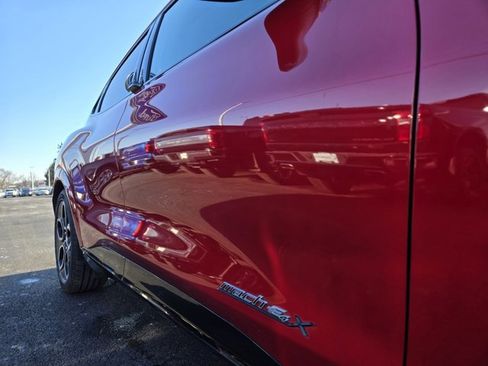 Certified 2023 Ford Mustang Mach-E GT image 43