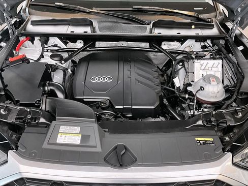 Used 2023 Audi Q5 2.0T Premium Plus w/ Premium Plus Package AWD/4WD image 30