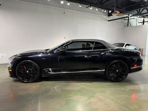 Used 2023 Bentley Continental GT Speed image 4