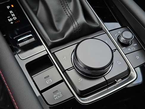 New 2026 MAZDA MAZDA3 Carbon image 18