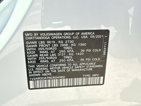 Used 2022 Volkswagen Atlas SEL R-Line AWD/4WD image 45