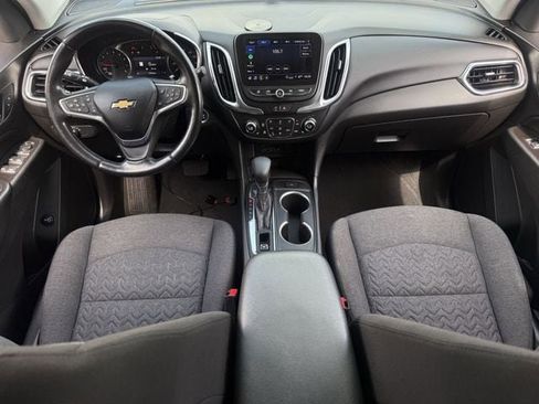 Used 2022 Chevrolet Equinox LT FWD image 11